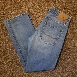 American Eagle Original Straight - Men's Size 28/30 - Light Denim Blue Jeans - Picture 1 of 11