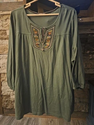 Women's Plus Size 2x Shirt - Image 1 of 3