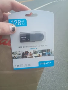 PNY USB 2.0 Flash Drive 128gb - Bild 1 von 3