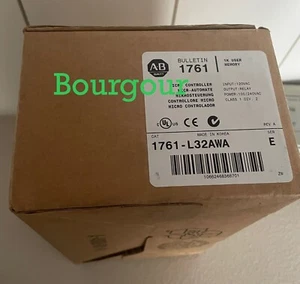 Allen Bradley 1761-L32AWA /E MicroLogix 1000 32 pt controller 120 VAC Power - Picture 1 of 5