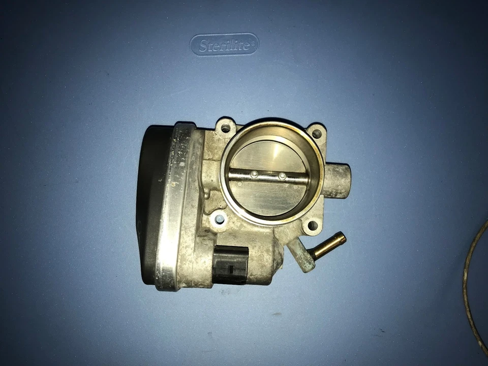 КОРПУС ДРОССЕЛЬНОЙ ЗАСЛОНКИ 2002 2003 2004 2005 2006 MINICOOPER S R52 13541503358-03 - Изображение 1 из 1