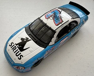 JIMMY SPENCER NASCAR 1/24 SIRIUS SATELLITE RADIO DIECAST MIT MONGO! - HANDSIGNIERT! - Bild 1 von 12
