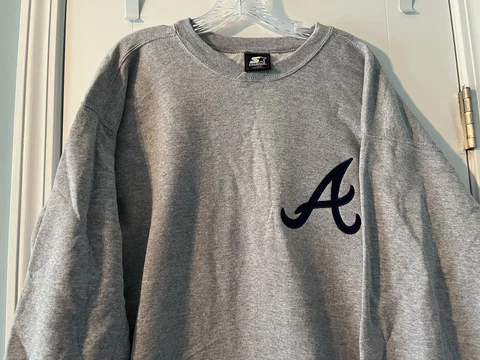 Atlanta Braves Starter Adult Sweatshirt Size Large NWT Free Shipping! Cover