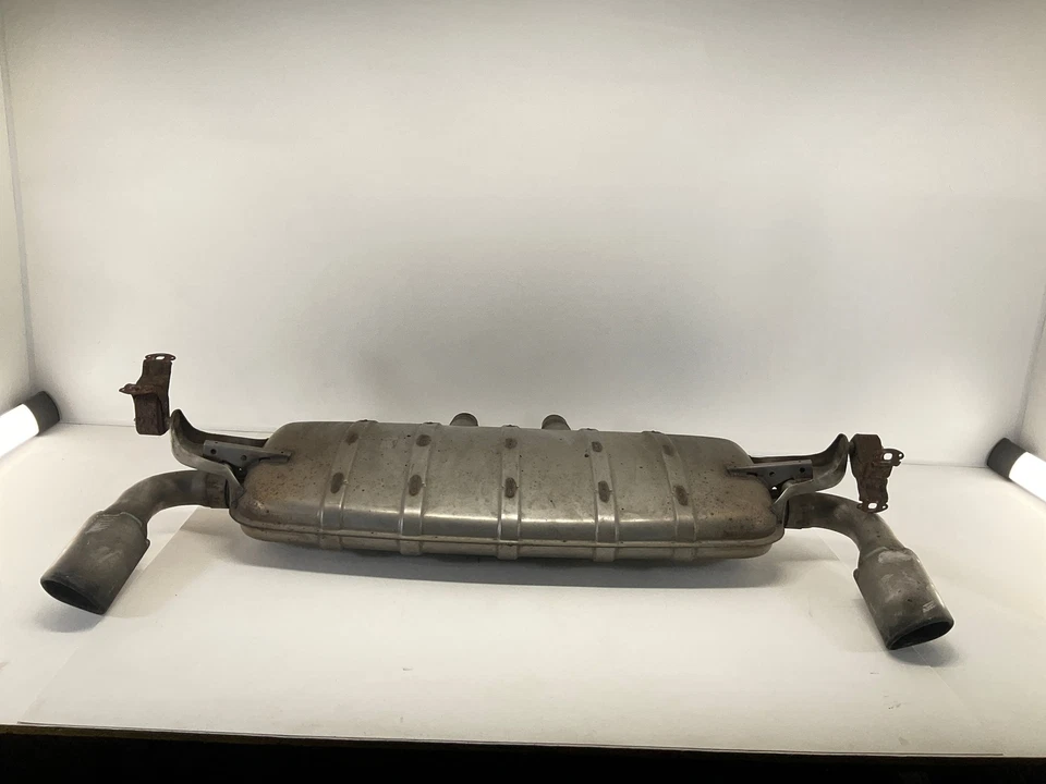 Silenciador de exaustão traseiro 11-15 Audi Q7 - Imagem 1 de 4