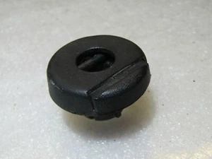 Renault Espace 2 MK2 2.0 91-97 Front Seat Headrest headrest guide pin lock trim - Picture 1 of 4