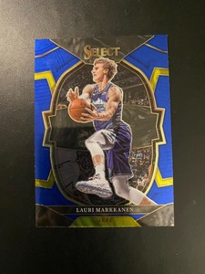 2022-23 Panini Select Concourse Blue Prizm #45 Lauri Markkanen Utah Jazz