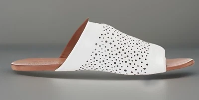 Spring Step Geti White Leather Thong Sandal Women Sz Eur 36 5 1/2 Slide Slide - Image 1 of 4