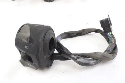 APRILIA SPORTCITY 200 AP8124918 INTERRUPTOR DE MANDO IZQUIERDO 04 - 08 - Imagen 1 de 3