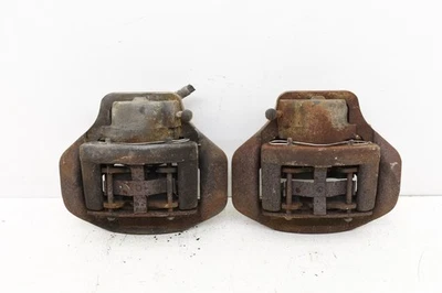 Juego de pares de pinzas de freno delanteras izquierda y derecha Porsche 944 1983 sin turbo OEM KW60 Foto 1 de 4