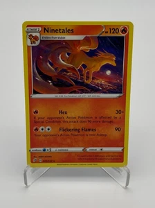 Juego de cartas coleccionables Pokemon TCG Rebel Clash Ninetales 025/192 - Imagen 1 de 4