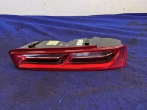 2016-2018 Chevrolet Camaro LS LT SS Passenger Taillight Lamp Lens New Take Off - Foto 1 di 12