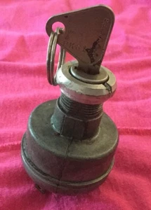 Vintage Ignition Switch Bombardier, Jet ski, Boat Marine Used - Picture 1 of 12