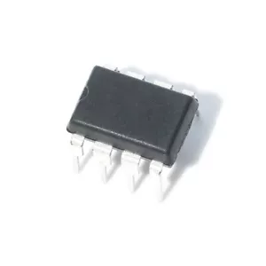 5PCS TLC2262CP TLC2262 Rail-To-Rail Operational Amplifiers DIP8 - Picture 1 of 1