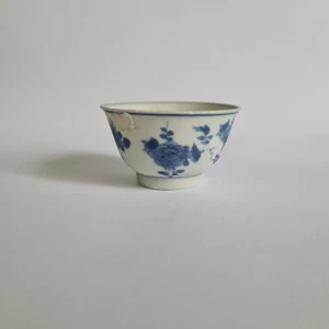 c.1710 Kangxi Qing Dynasty Shipwreck Porcelain Tea Cup Teacup Ceramic Old - Picture 1 of 17