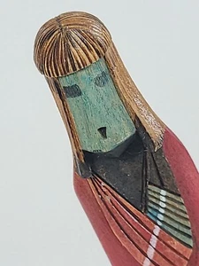 "Estatuilla escultura tallada en madera nativa Hopi Kachina 13"" firmada nube mujeres NOTA - Imagen 1 de 24
