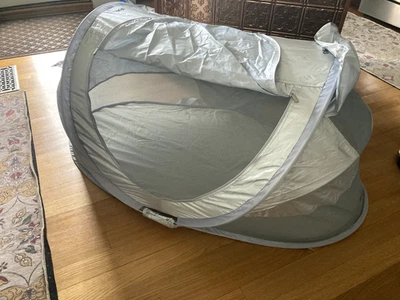 Joovy Gloo Tienda Portátil para Juegos y Tienda para Dormir Pop-Up - Grande - Gris Foto 1 de 4