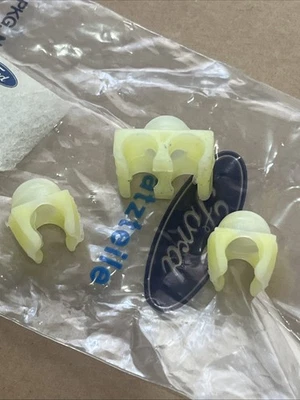 Ford  Cortina Mk4 Mk5 1.6 2.0 Pinto Rocker Cover Lead Clip Set - Image 1 of 2