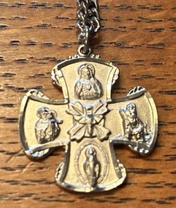 Vintage I am a Catholic Call a Priest Sterling Silver Charm Pendant *with chain - Picture 1 of 2