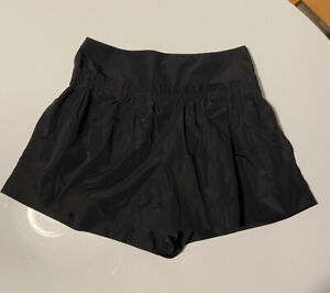 Genuine Marc Jacobs Dark Blue Navy shorts UK Size 4  (US size 0) Women’s