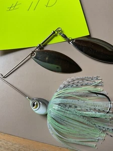 3/8 King-Spin Custom Spinnerbaits Color, Spot Remover 2 Count - Picture 1 of 4