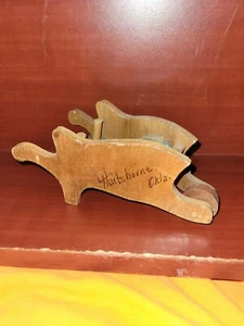 Vintage Hartshorne OK Wood Pin Wheelbarrow Pin Cushion & 2 Thread Spool Holders - Picture 1 of 4