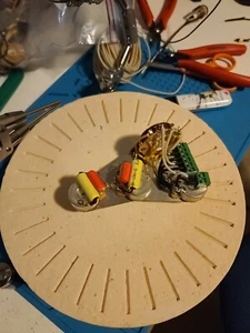 "Placa de control Fender Stratocaster, ""cubo de grasa"" ¡INSTALACIÓN SIN SOLDADURA! - Imagen 1 de 4