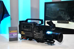 Working Vintage JVC BR-D40U DIGITAL S 422 Recorder with Video Camera D29 - Picture 1 of 12