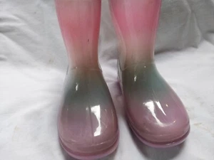 Girls Carters Rainboots. Size 7 - Picture 1 of 5