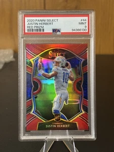 2020 Panini Select #44 Justin Herbert - Red Prizm Rookie - #/99 PSA 9 Chargers - Bild 1 von 2