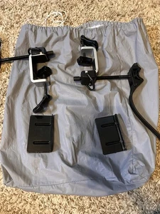 Sistema de montaje portabicicletas Inno Velo Gripper para plataforma de camión - Imagen 1 de 5