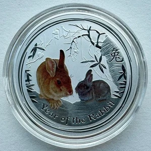 Moneda de plata color zodiaco conejo chino lunar Australia Perth Mint 2011 1 oz B - Imagen 1 de 2
