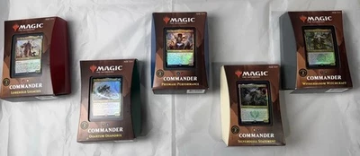 Set Mazzo Completo MTG Strixhaven Scuola dei Maghi Commander 5 Box EDH Magic - Immagine 1 di 4