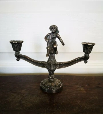 Ancien Vintage Très Joli Chandelier Métal Argenté Avec Cupidon Au Centre - Photo 1/4