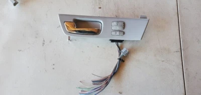 2006/11 Cadillac DTS Driver Front Door Panel Handle OEM. - Image 1 of 4