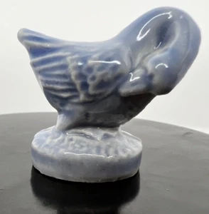 Wade Whimsies Miniature Figurine - Swan - Picture 1 of 3