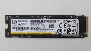 Lenovo SAMSUNG 2TB M.2 SSD PCIe NVMe M.2,2280,PCIe4x4,OPAL 2.0 FRU 5SS0W79551 - Imagen 1 de 5