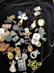 Katholisch Ordenslos Lot Bastelkleidung Verkaufen - Bild 1 von 6