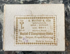 O. Mustad & Son O'Shaughnessy Hooks #3811 Norway 3/0 New Old Stock - Picture 1 of 2
