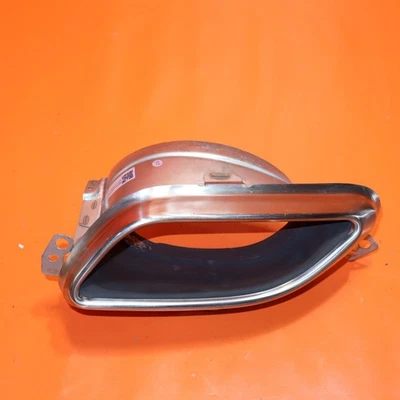JAGUAR F-PACE MUFFLER TIP LEFT DRIVER 2021 2022 2023 MK83-5C311-AA OEM - Image 1 of 4