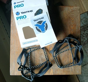 Botines Yaktrax Pro Winter Traction nieve/hielo-talla XL-se adapta hasta talla 14-excelentes - Imagen 1 de 4