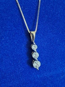 Ciondolo in oro giallo 10 carati con diamanti 1/3 CTTW catena 18" SPEDIZIONE GRATUITA! - Foto 1 di 5