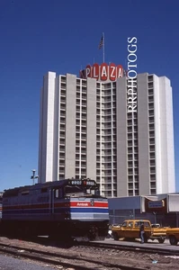 RR SLIDE EARLY AMTRAK EMD F40PH PASAJERO LOCO #220 V7 LAS VEGAS LTD c 1976 - Imagen 1 de 1