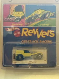 Vintage 1972 Hot Wheels Revvers Yellow Haulin' Horses #6988 Sealed W/ Protector - Picture 1 of 6