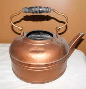 Cafetera tetera vintage de cobre con mango de madera sin tapa 1898 - Imagen 1 de 10