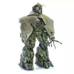 New Unique Toys R-05 Desperado Battle Damaged Ver. Oil Tank Truck UT R05 Figure - Picture 1 of 12
