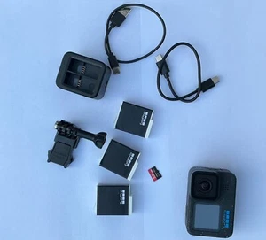 GoPro Action Hero 12 Black + Dual Ladgerät & Enduro Akkus - Bild 1 von 9