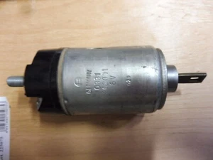 Interruptor magnético NOS BOSCH 6V 0331302001 VW Escarabajo T1 Porsche 356 17m P2 541488 - Imagen 1 de 6