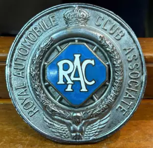 Lovely Vintage RAC Royal Automobile Club Associate Enamel Car Badge SU755 - Picture 1 of 16