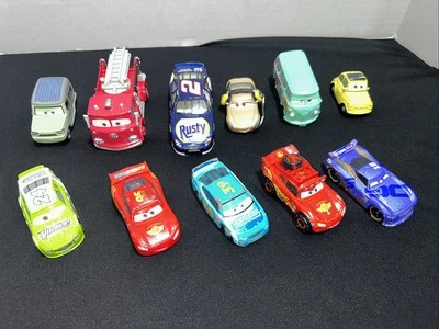 Lote de 11 Coches Disney Pixar NASCAR Vehículos Diecast Ladrillo Rojo Filmore Usados Foto 1 de 4