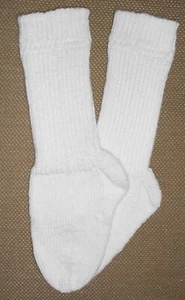 NEU warme und weiche handgestrickte Socken (8,0 Zoll Länge) - Bild 1 von 1